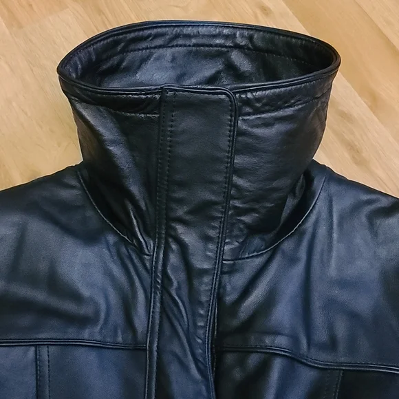 Leather Jacket with belt with Thinsulate Ling size M Excell condition - Picture 4 of 10